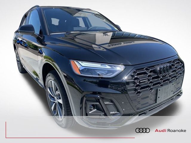 2024 Audi Q5 S Line Premium