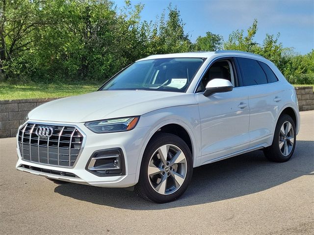 2024 Audi Q5 Premium Plus