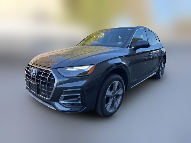 2024 Audi Q5 Premium Plus