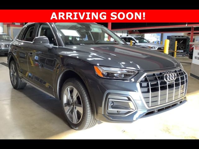 2024 Audi Q5 Premium Plus