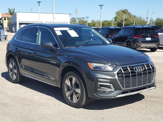 2024 Audi Q5 Premium Plus