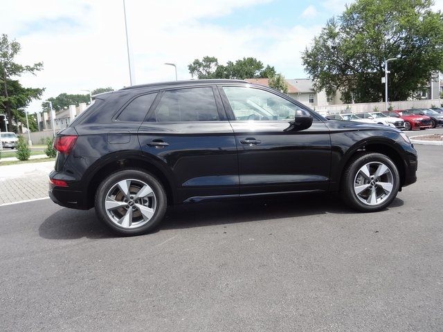 2024 Audi Q5 Premium Plus