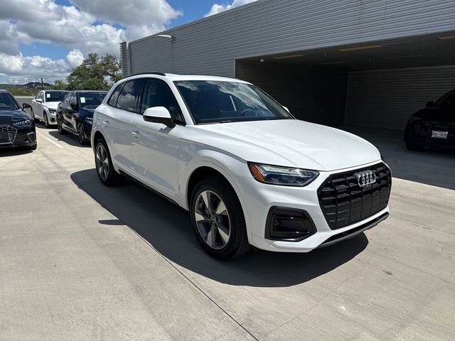 2024 Audi Q5 Premium Plus