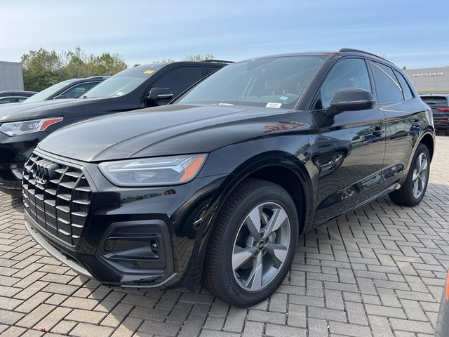 2024 Audi Q5 Premium Plus