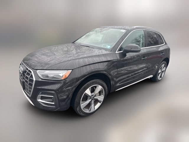 2024 Audi Q5 Premium Plus