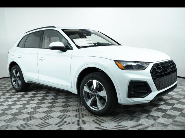 2024 Audi Q5 Premium Plus