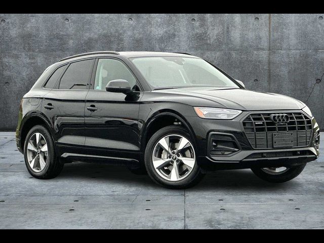 2024 Audi Q5 Premium Plus