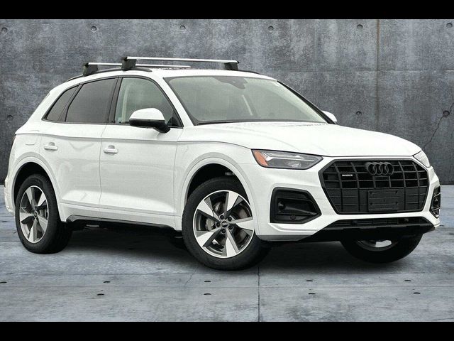 2024 Audi Q5 Premium Plus