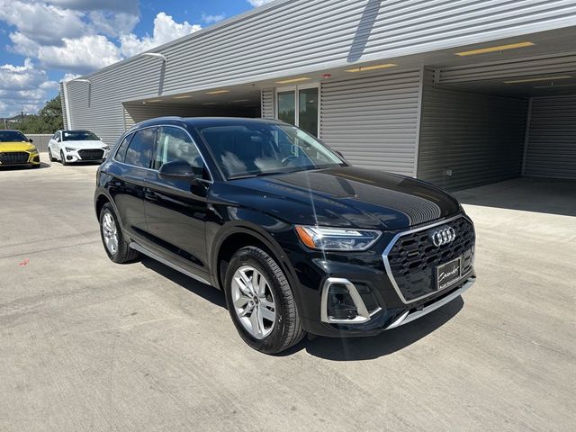 2024 Audi Q5 S Line Premium