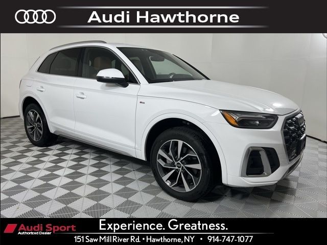 2024 Audi Q5 S Line Premium