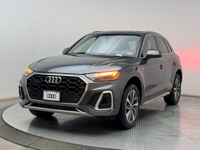 2024 Audi Q5 S Line Premium