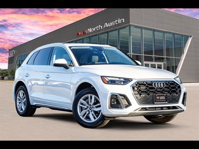 2024 Audi Q5 S Line Premium