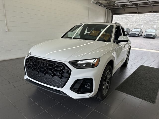 2024 Audi Q5 S Line Premium