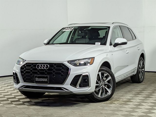 2024 Audi Q5 S Line Premium