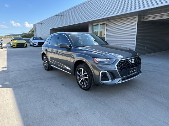 2024 Audi Q5 S Line Premium