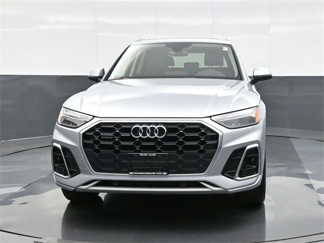 2024 Audi Q5 S Line Premium