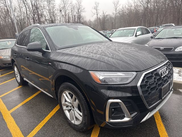 2024 Audi Q5 S Line Premium