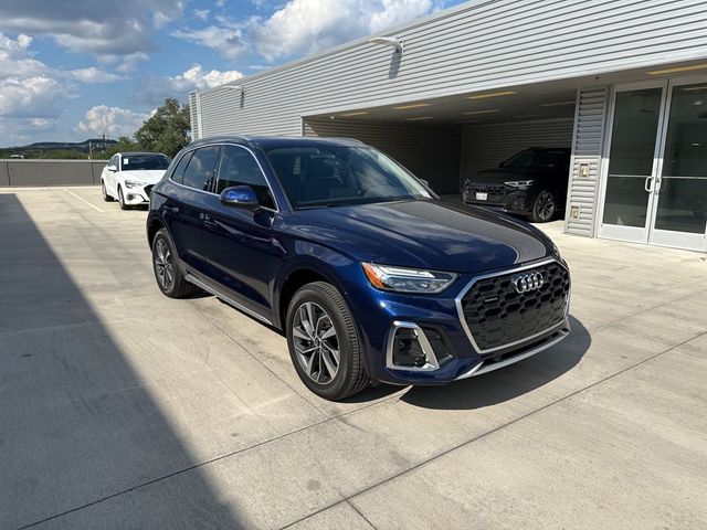 2024 Audi Q5 S Line Premium