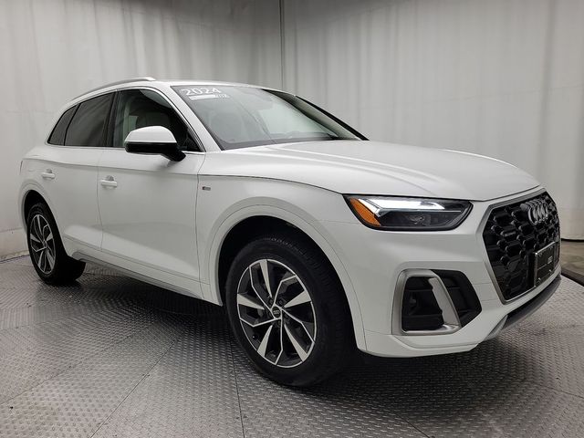 2024 Audi Q5 S Line Premium