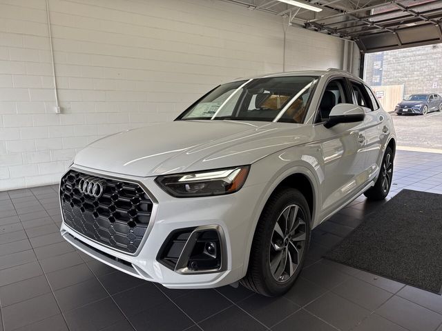 2024 Audi Q5 S Line Premium