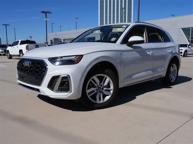 2024 Audi Q5 S Line Premium