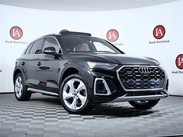 2024 Audi Q5 S Line Premium Plus