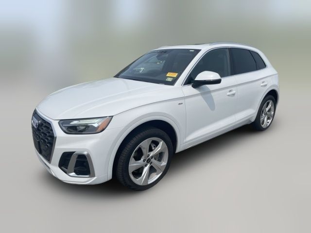 2024 Audi Q5 S Line Premium Plus