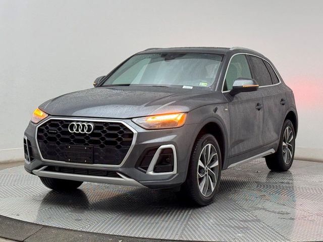 2024 Audi Q5 S Line Premium