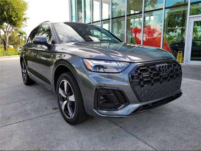 2024 Audi Q5 S Line Prestigez