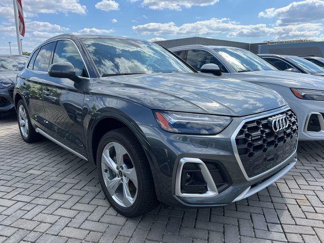 2024 Audi Q5 S Line Prestigez