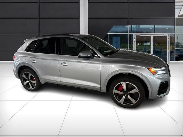 2024 Audi Q5 S Line Prestigez