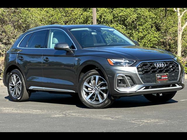 2024 Audi Q5 S Line Premium