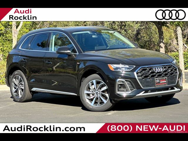 2024 Audi Q5 S Line Premium