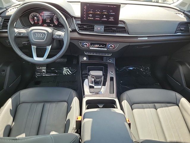 2024 Audi Q5 Premium Plus