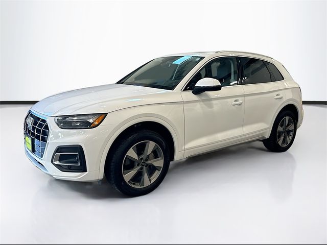 2024 Audi Q5 Premium Plus