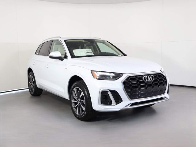 2024 Audi Q5 S Line Premium Plus