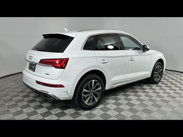 2024 Audi Q5 S Line Premium