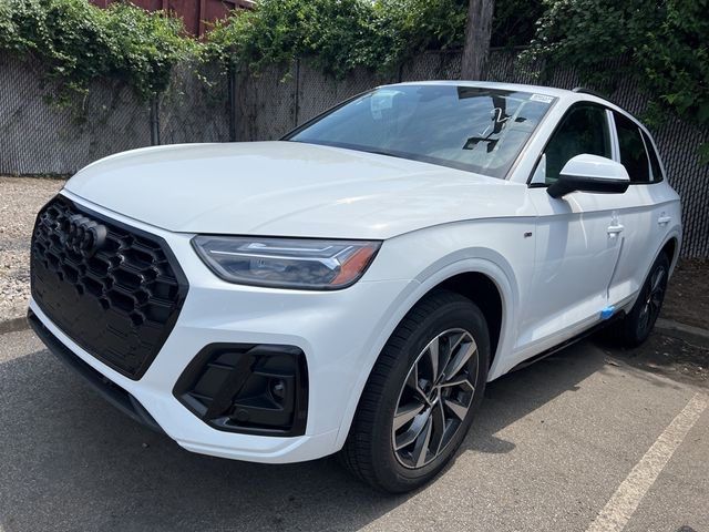 2024 Audi Q5 S Line Premium