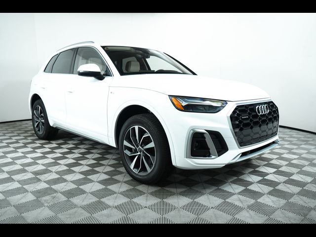 2024 Audi Q5 S Line Premium