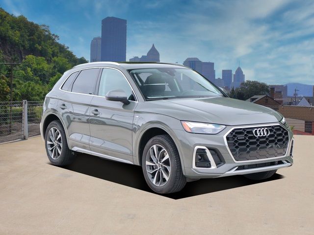 2024 Audi Q5 S Line Premium