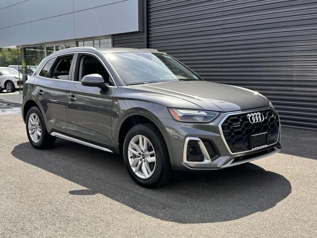 2024 Audi Q5 S Line Premium