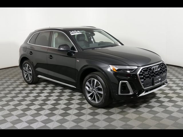 2024 Audi Q5 S Line Premium