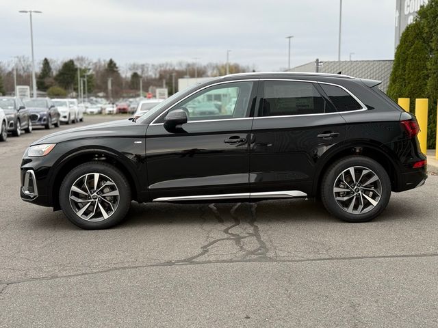 2024 Audi Q5 S Line Premium