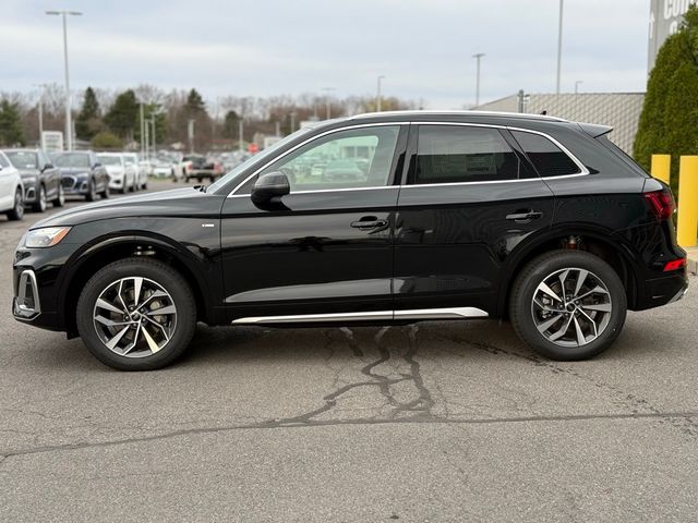 2024 Audi Q5 S Line Premium