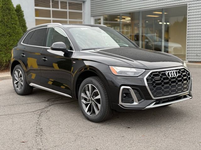 2024 Audi Q5 S Line Premium