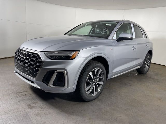 2024 Audi Q5 S Line Premium