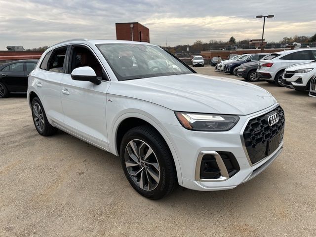 2024 Audi Q5 S Line Premium