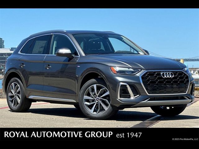 2024 Audi Q5 S Line Premium