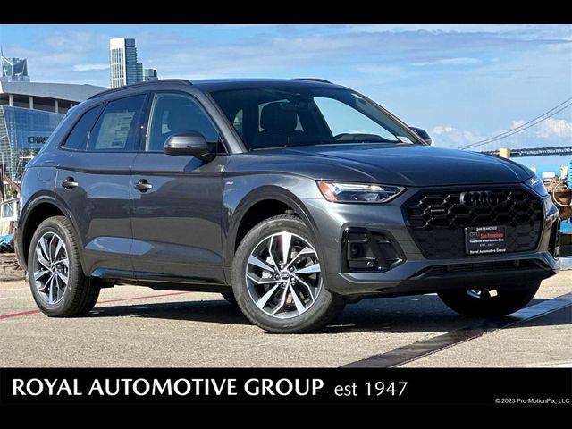 2024 Audi Q5 S Line Premium