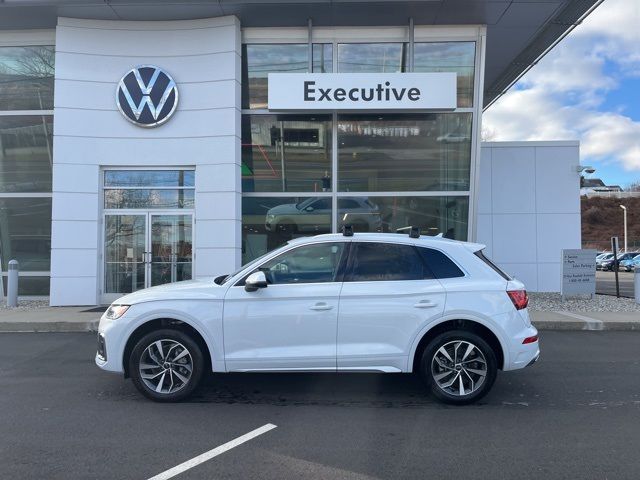 2024 Audi Q5 S Line Premium